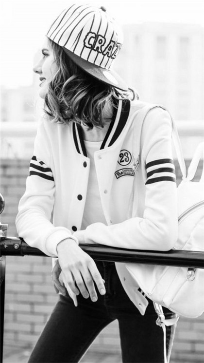 超拽欧美黑白女生头像图片