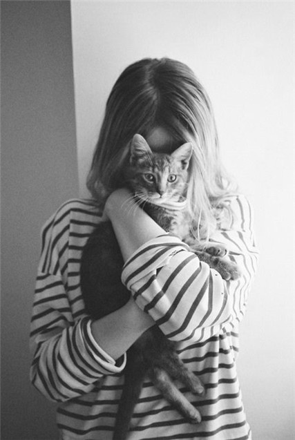 颓废欧美黑白伤感女生头像图片