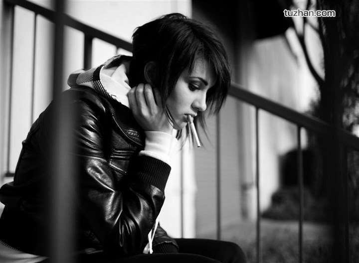 时尚欧美范黑白艺术写真电脑壁纸