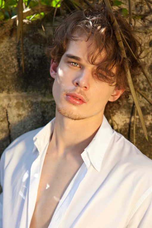 帅气复古欧美范男生个性手机壁纸