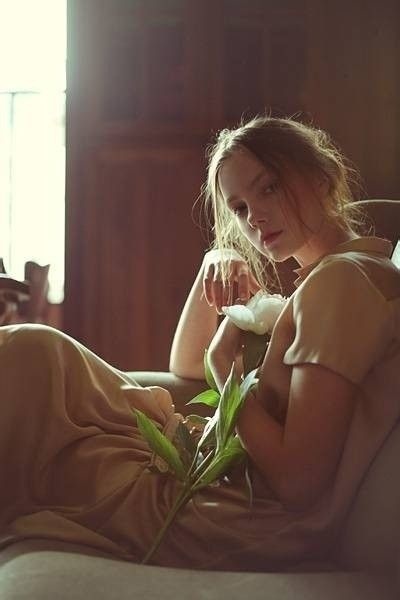 素雅清新伤感女生欧美风图片