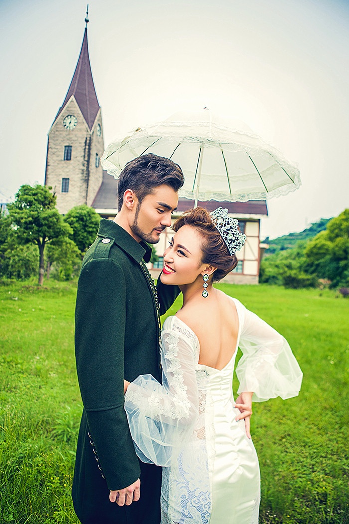 超温馨的欧美意境婚纱集锦