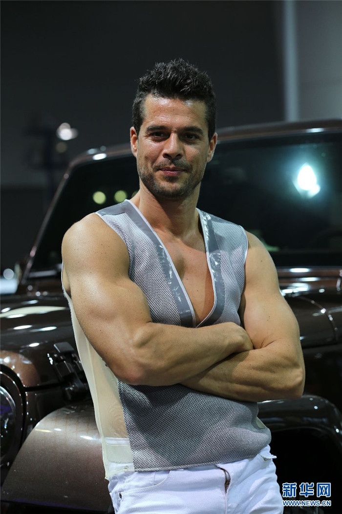 帅气的欧美意境男生头像