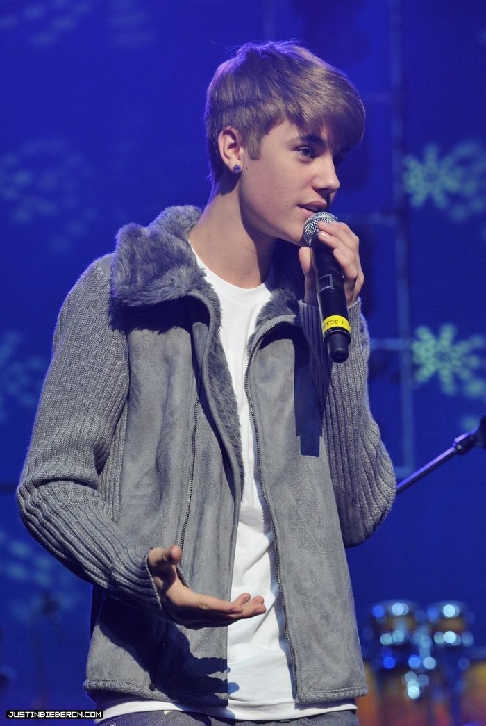 高冷风欧美意境男大图