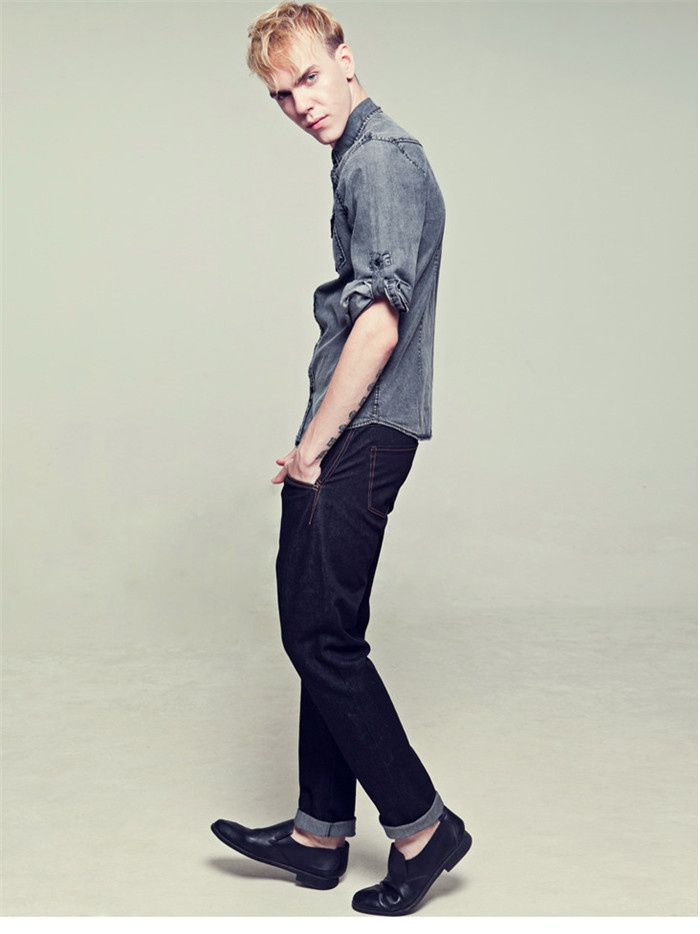 高冷风欧美意境男大图