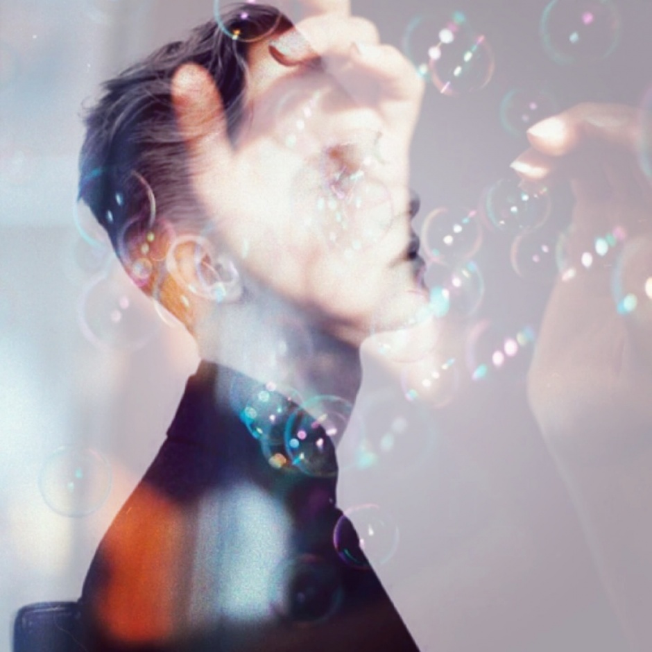 清纯小鲜肉欧美意境男图片