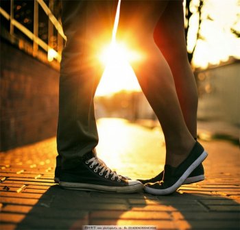 欧美意境情侣创意手机壁纸