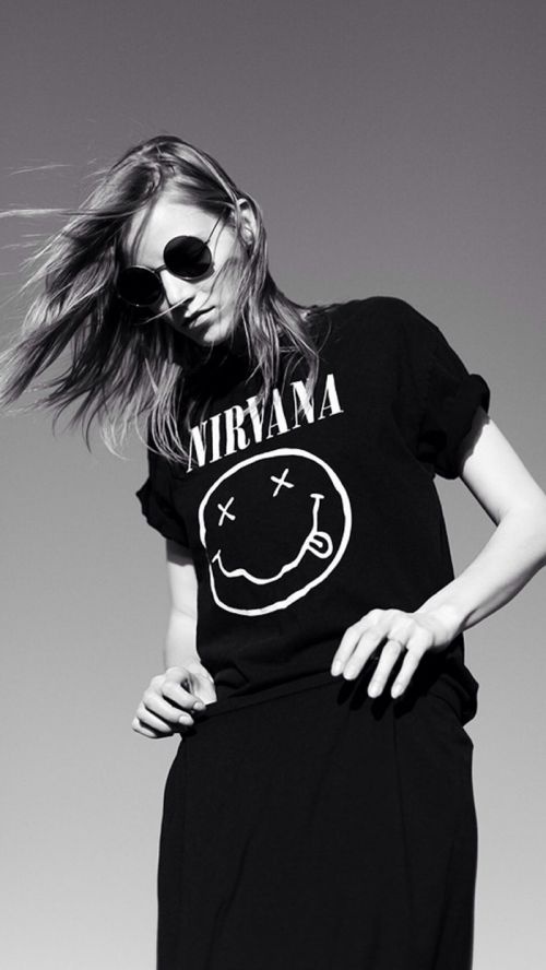 时尚黑白欧美模特伤感图片