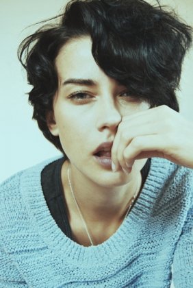 潮流帅气欧美女生短发唯美图片