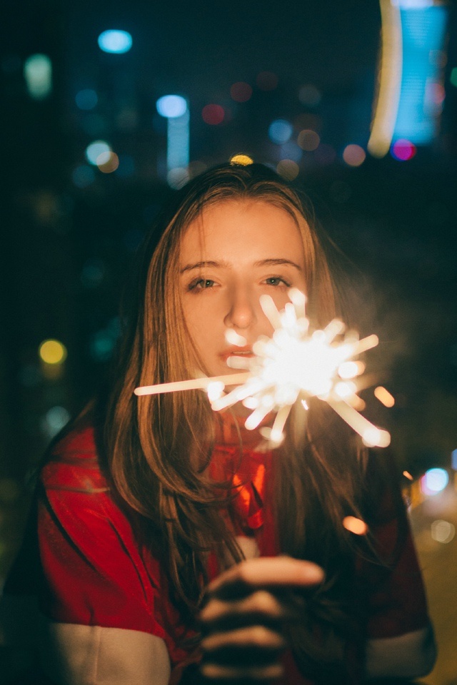 个性唯美的欧美女生意境头像