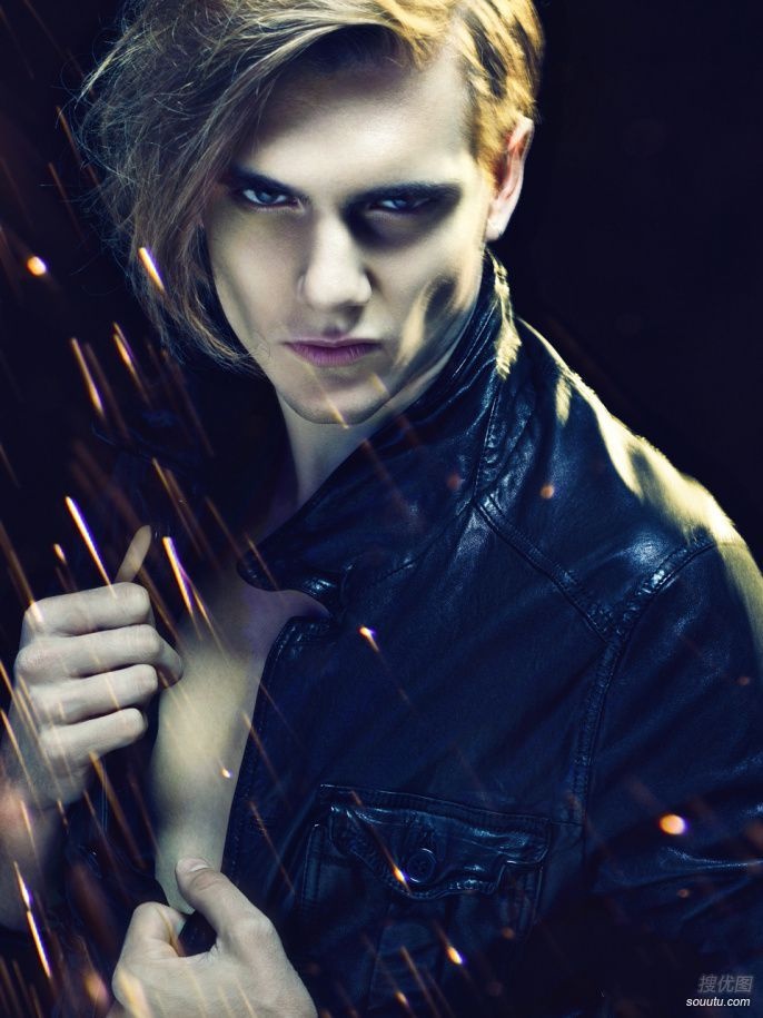 酷黑风格欧美男意境大图