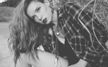 欧美黑白女生治愈系小清新壁纸