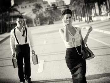 复古经典欧美风格黑白婚纱照图片