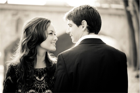 复古经典欧美风格黑白婚纱照图片