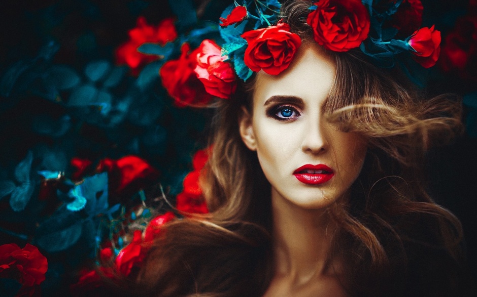 欧美范个性美女桌面壁纸