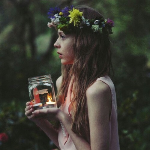 唯美欧美气质女生治愈系壁纸