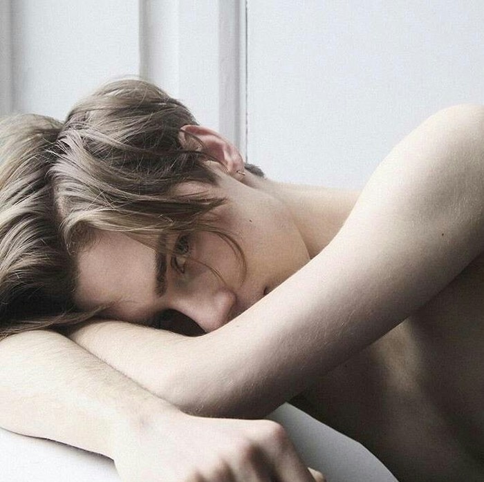 潮流男生欧美风发型图片