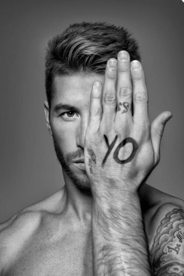 个性帅气的欧美简易纹身图片