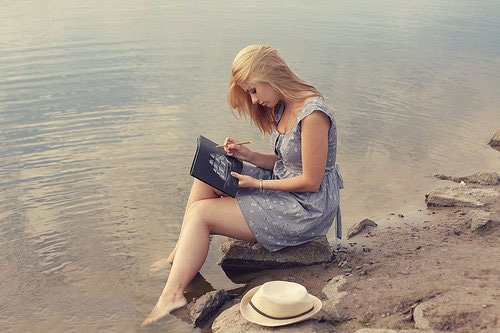 治愈系唯美意境女生欧美图片