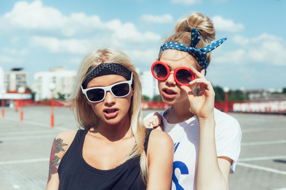 欧美时尚女生复古潮流写真图片