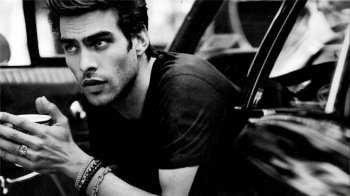 唯美意境欧美男生图片