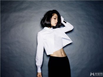 中国女明星殷桃魅惑写真照片