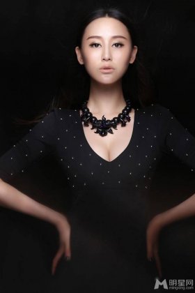 冷艳女星杜十五性感写真