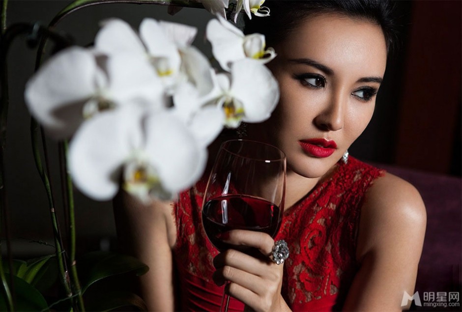 明星莫小棋性感惊艳照片