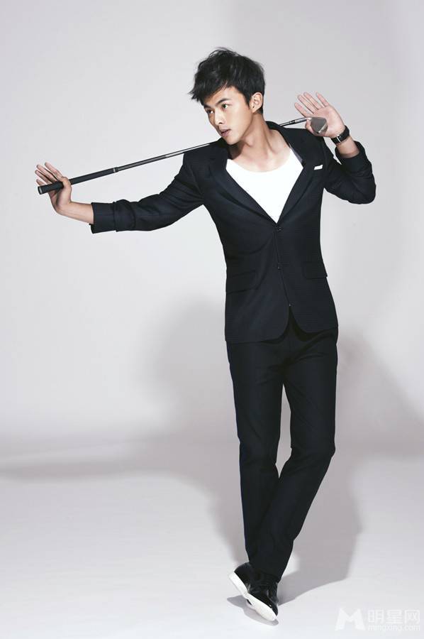 演员叶祖新玩转嬉皮绅士图片