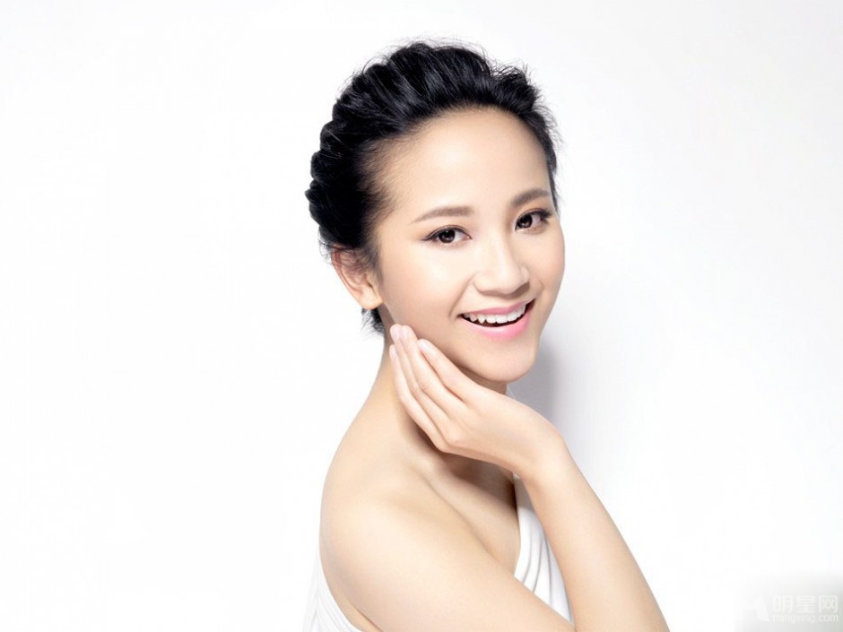 咱们相爱吧演员解惠清美妆写真