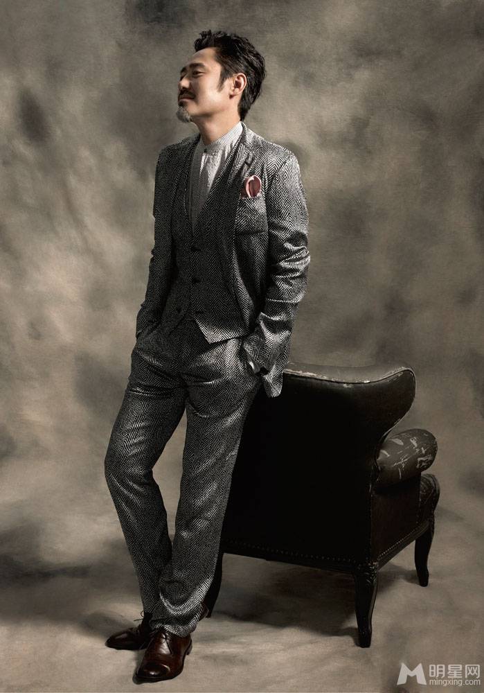 时尚大叔吴秀波雅痞写真图片