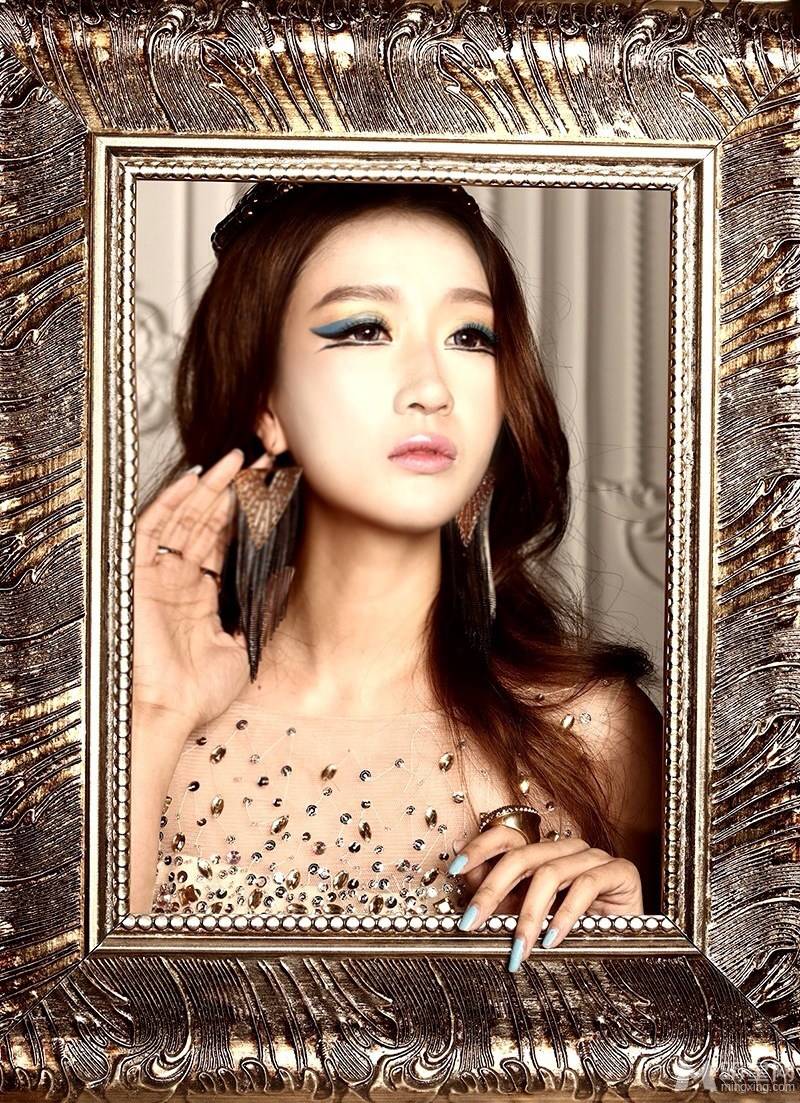 歌手孙敬媛百变性感靓丽写真