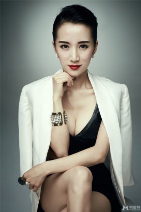 李念最新时尚性感照片曝光