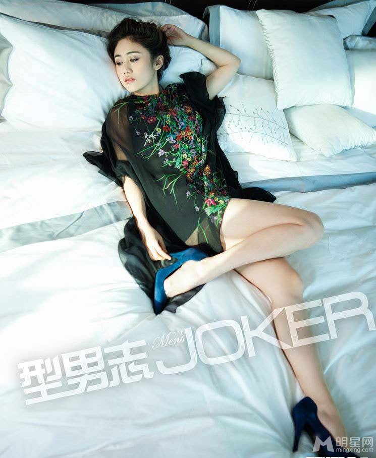 美女演员刘芸优雅妩媚图片