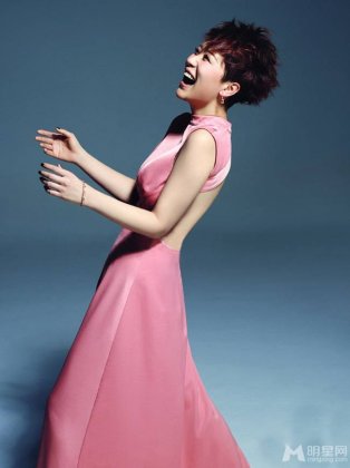 国民媳妇海清变身性感御姐图片