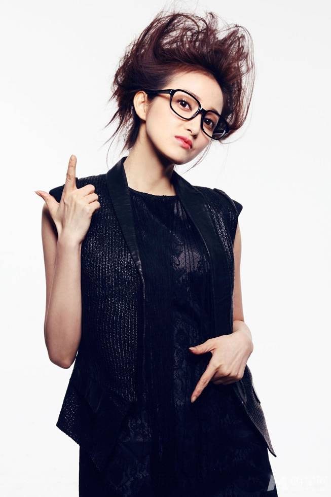 女演员陈一诺最新搞怪大片