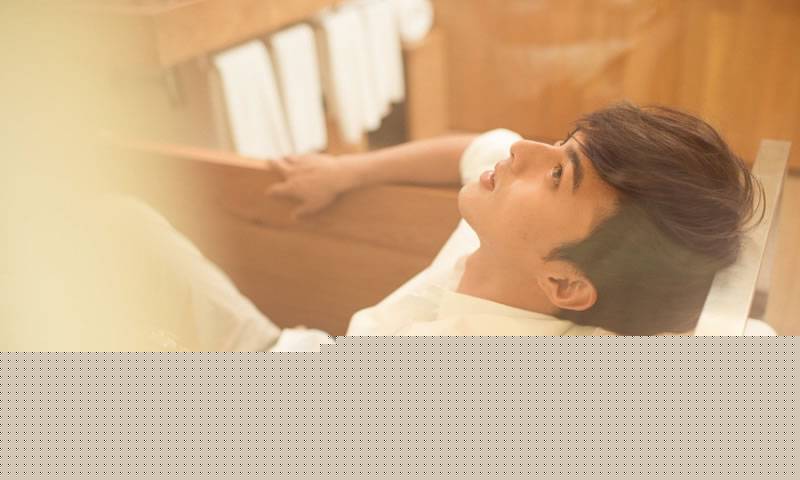 叶祖新最新时尚帅气图片