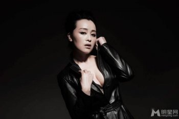 著名配音女演员王博性感图片