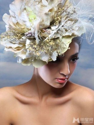 幻城女演员麦迪娜时尚写真