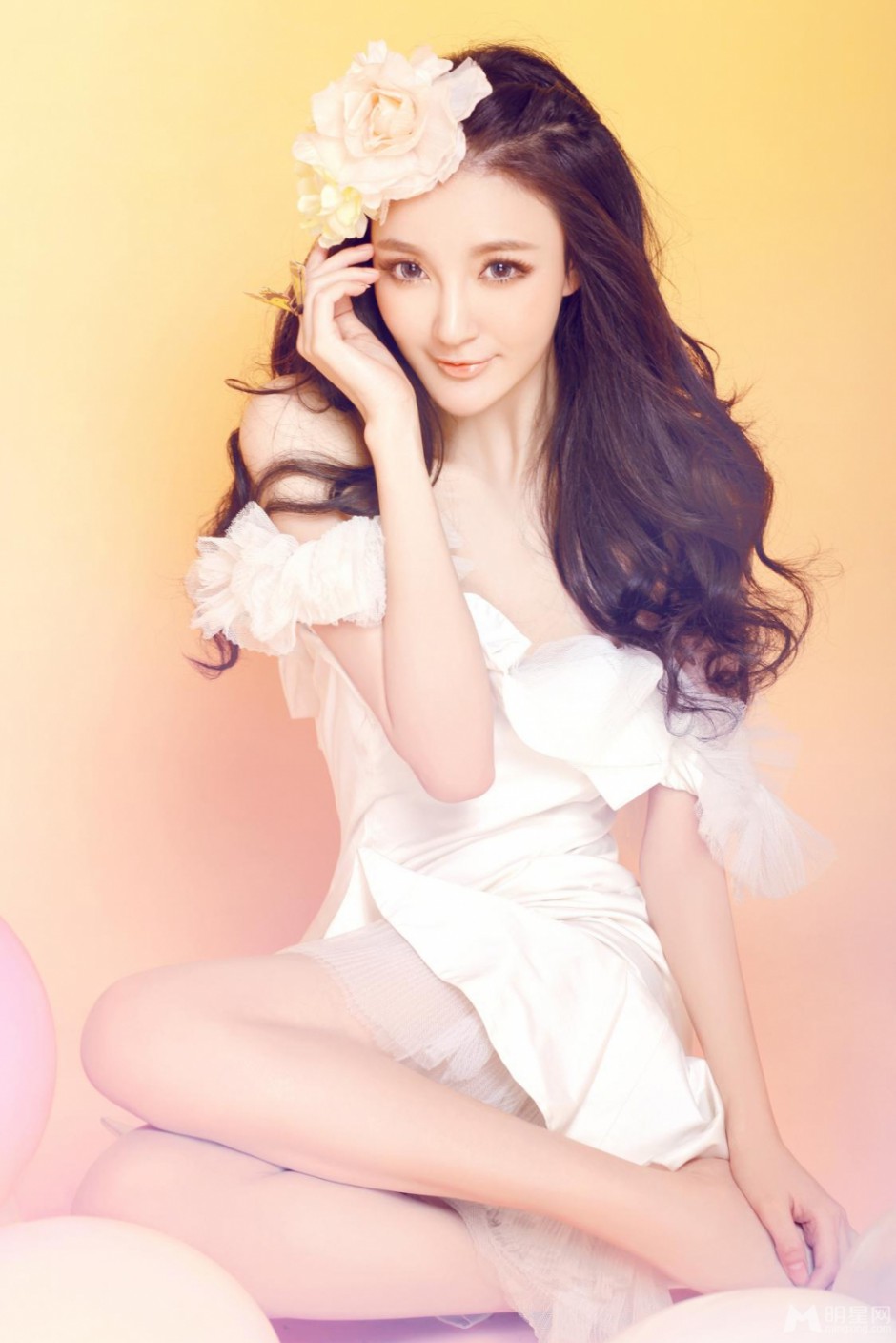 明星刘雨欣甜美可人写真图片