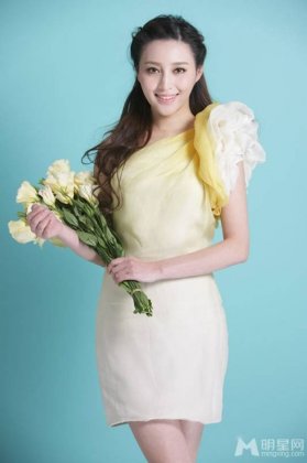 影视演员甘婷婷春季时尚大片