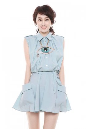 歌手王冰洋清新气质写真照片