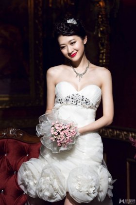 女明星杨净如婚纱写真照片