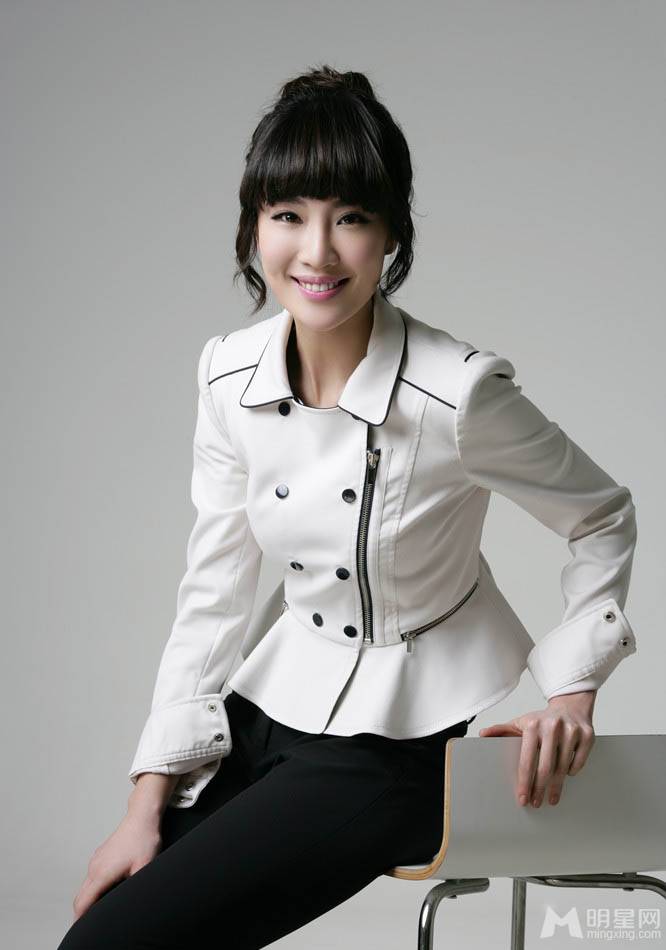 内地明星马晓灿时尚写真图片