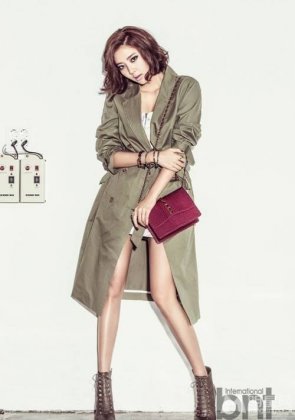 韩国女星孙丹菲最新时尚大片