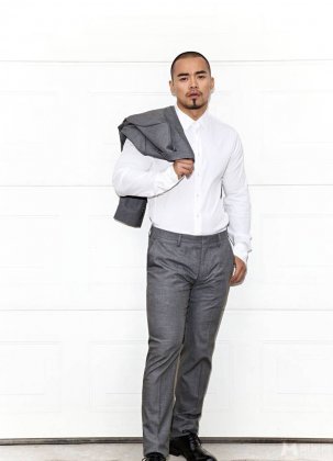 中国实力男演员王巍尽显铁汉柔情