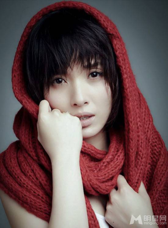 最美的短发女星李佳秋冬唯美大片