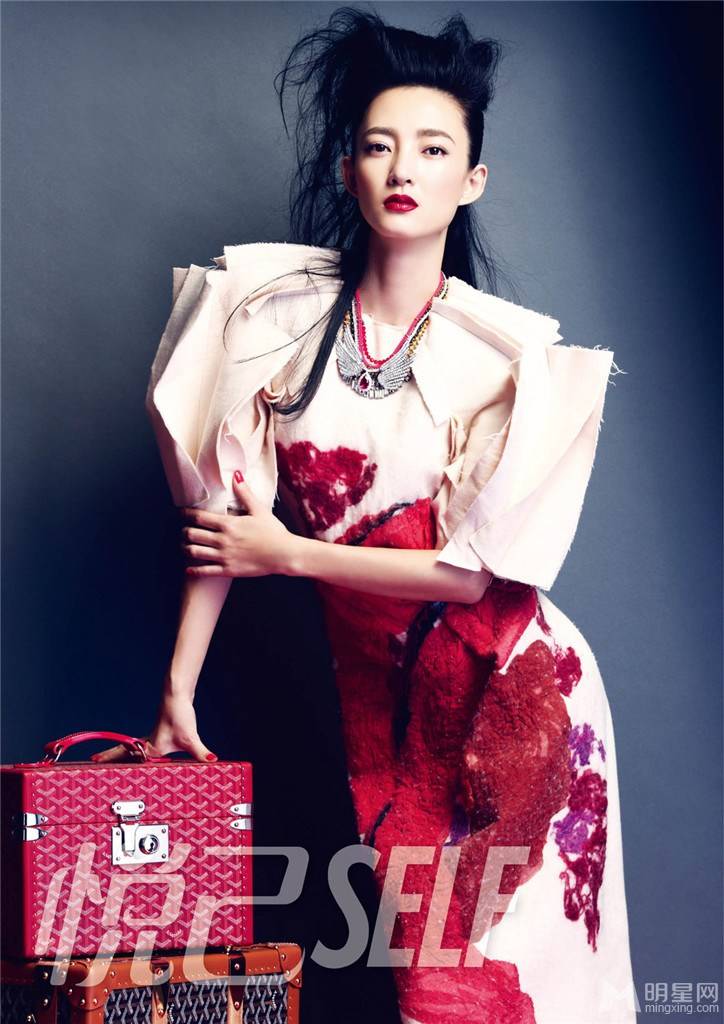 素颜女神王丽坤惊艳写真图片