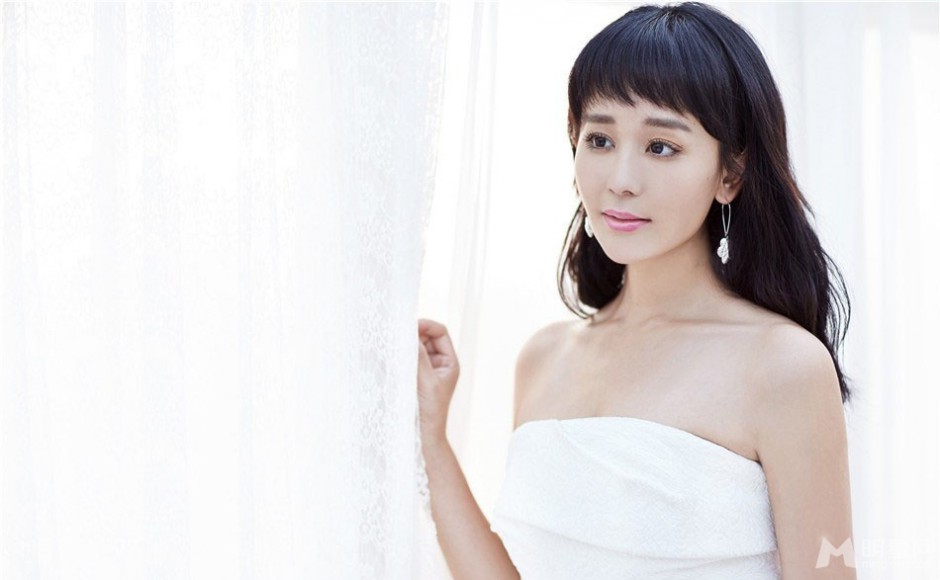 女演员海陆纯白写真照片