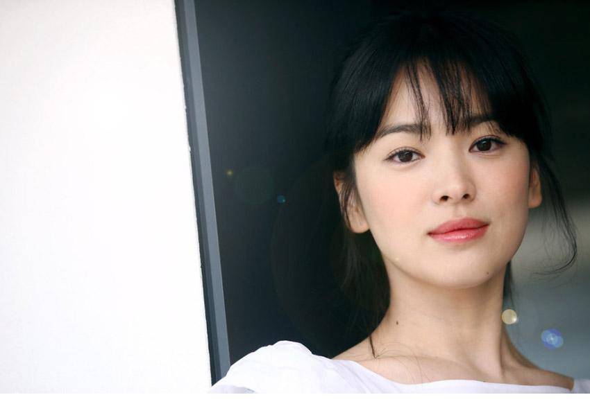 韩国气质美女宋慧乔白裙子写真图片